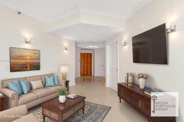 Interior, Living room, Pendant Lights