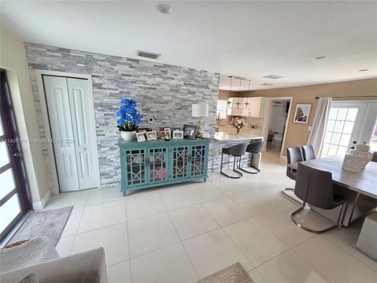 Dining room, Interior, Kitchen, Pendant Lights, Recessed Lighting, Stone Walls