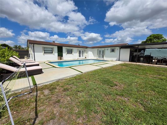 Backyard, Exterior, Pool