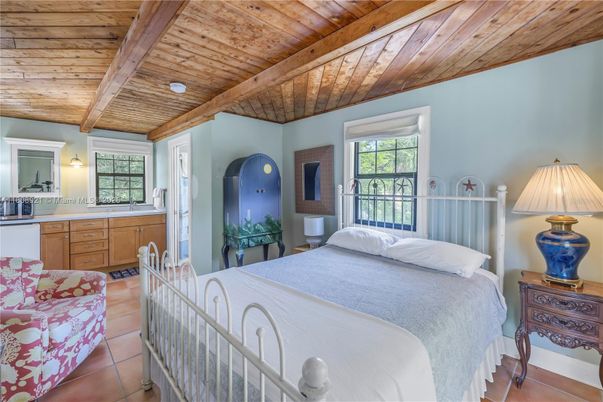 Bedroom, Interior, Wooden Beams, Wooden Ceilings