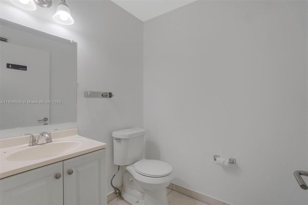 Bathroom, Interior