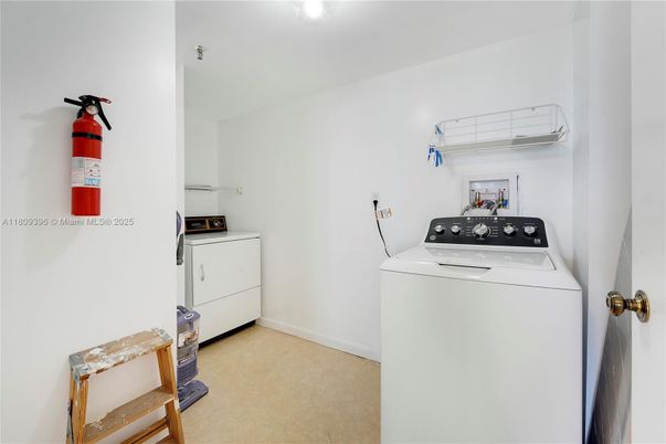 Interior, Utility Closets, Washer