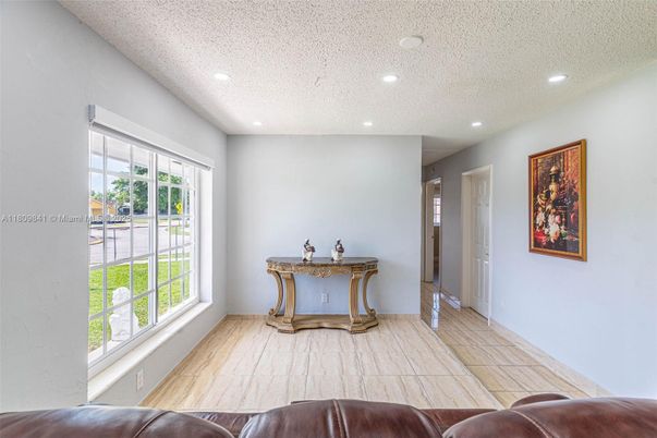 Interior, Recessed Lighting