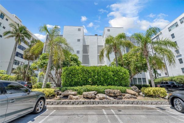 Exterior, Facade, Condo Building