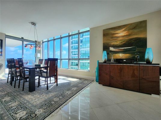 Dining room, Interior, Pendant Lights, Water