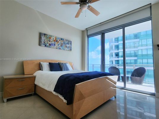 Bedroom, Interior, Water