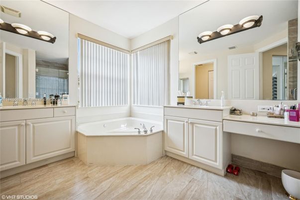 Bathroom, Dual Sink Vanities, Interior, Wood Texture Flooring