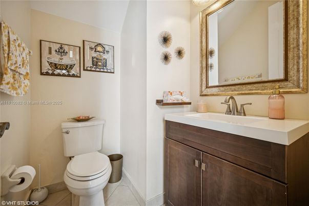 Bathroom, Interior