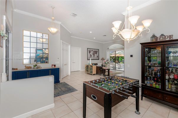 Game Room, Interior, Pendant Lights, Recessed Lighting