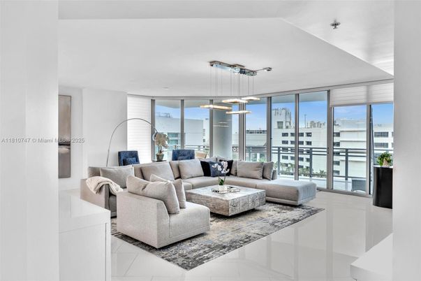 Interior, Living room, Pendant Lights, Water