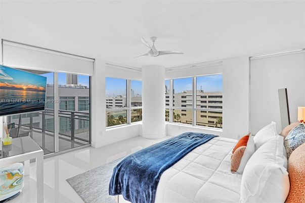 Bedroom, Interior, Water