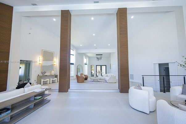 Bathroom, Interior, Living room, Recessed Lighting