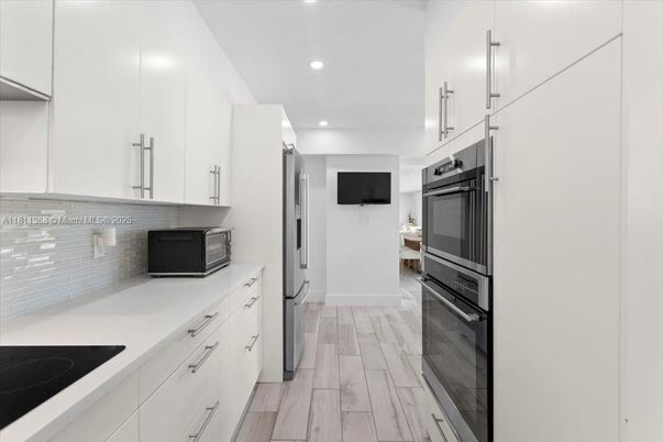 Interior, Kitchen, Recessed Lighting, Wood Texture Flooring