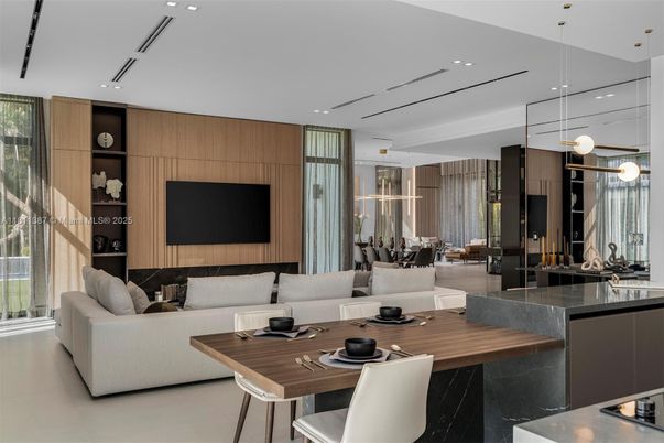 Dining room, Interior, Living room, Pendant Lights, Recessed Lighting