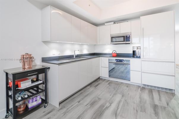 Interior, Kitchen, Stainless Steel Appliances, Wood Texture Flooring