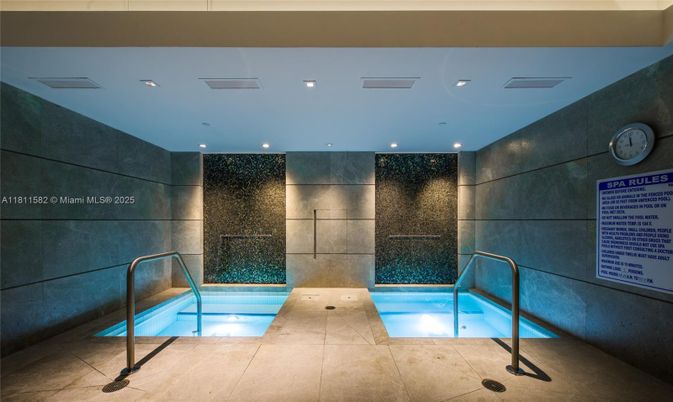 Interior, Pool, Recessed Lighting
