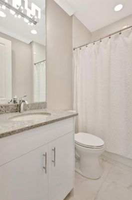 Bathroom, Interior, Recessed Lighting
