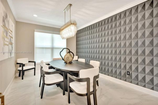 Chandelier, Dining room, Interior, Marble, Recessed Lighting
