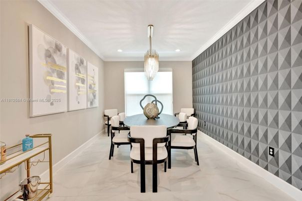 Chandelier, Dining room, Interior, Marble, Recessed Lighting