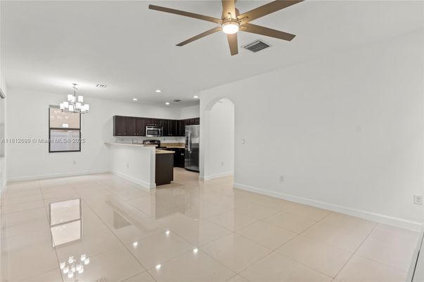 Chandelier, Interior, Kitchen, Recessed Lighting, Stainless Steel Appliances