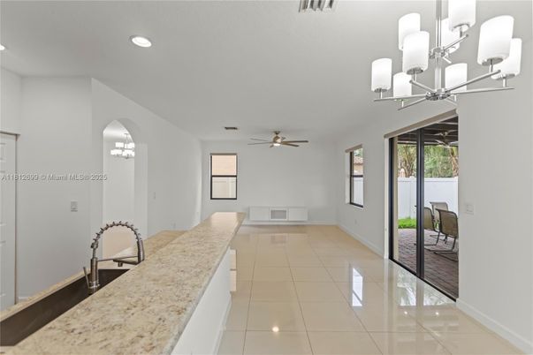 Chandelier, Empty room, Interior, Recessed Lighting