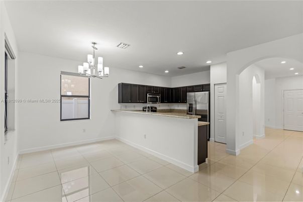 Chandelier, Interior, Kitchen, Recessed Lighting, Stainless Steel Appliances