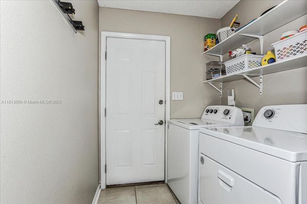 Interior, Washer