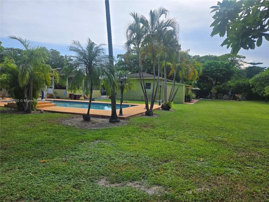 Backyard, Exterior, Pool