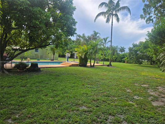 Backyard, Exterior, Pool