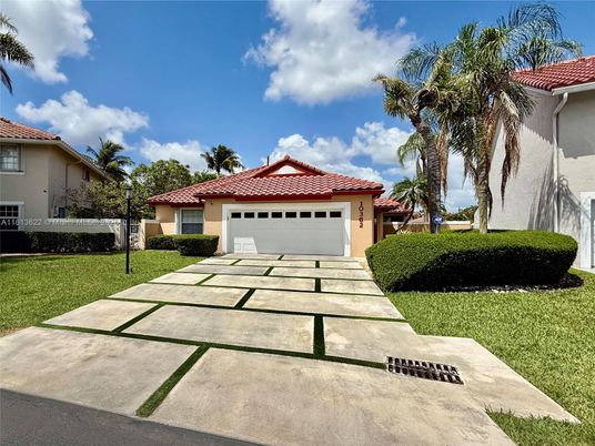 Attached, Backyard, Exterior, Facade, Spanish Mediterranean