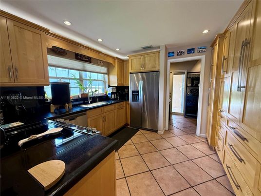 Interior, Kitchen, Recessed Lighting