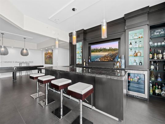 Interior, Pendant Lights, Recessed Lighting, Water