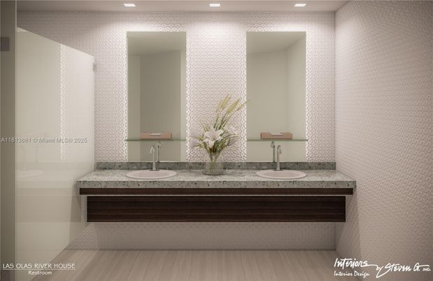 Bathroom, Dual Sink Vanities, Interior, Recessed Lighting