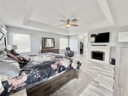Bedroom, Fireplace, Interior, Wood Texture Flooring