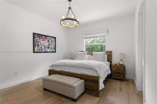Bedroom, Interior, Pendant Lights, Wood Texture Flooring