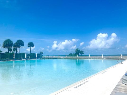 Exterior, Pool, Water