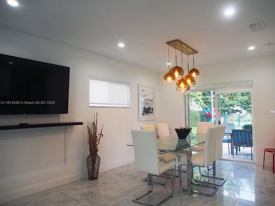 Dining room, Interior, Marble, Pendant Lights, Recessed Lighting
