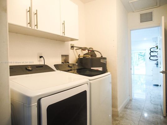 Interior, Washer