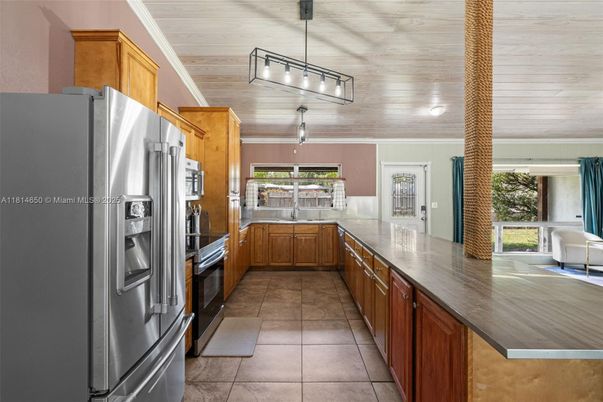 Interior, Kitchen, Pendant Lights