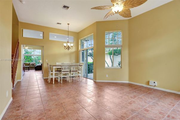 Chandelier, Dining room, Interior, Recessed Lighting
