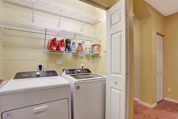 Interior, Utility Closets, Washer