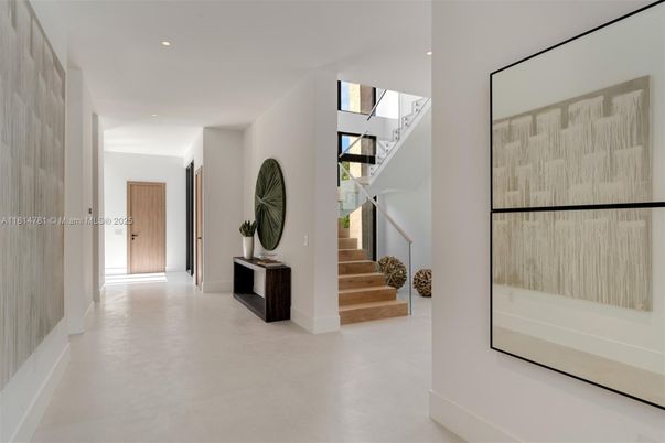 Interior, Recessed Lighting
