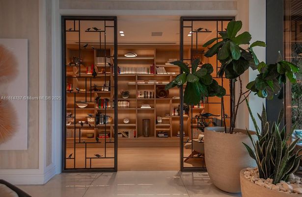 Interior, Recessed Lighting