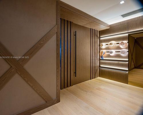 Interior, Recessed Lighting, Wood Texture Flooring, Wooden Walls