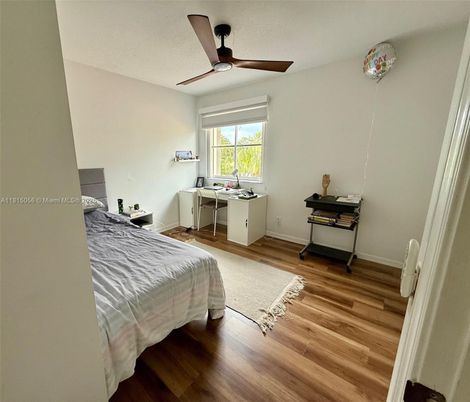 Bedroom, Home Office, Interior, Wood Texture Flooring