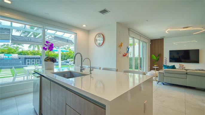 Interior, Kitchen, Living room, Recessed Lighting