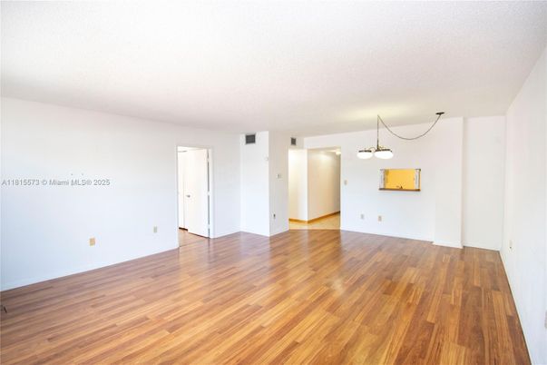 Empty room, Interior, Pendant Lights, Wood Texture Flooring
