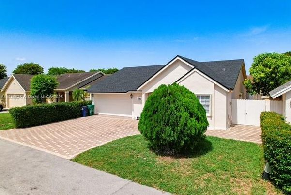 Attached, Backyard, Exterior, Facade, Ranch