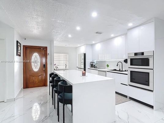 Interior, Kitchen, Marble, Recessed Lighting