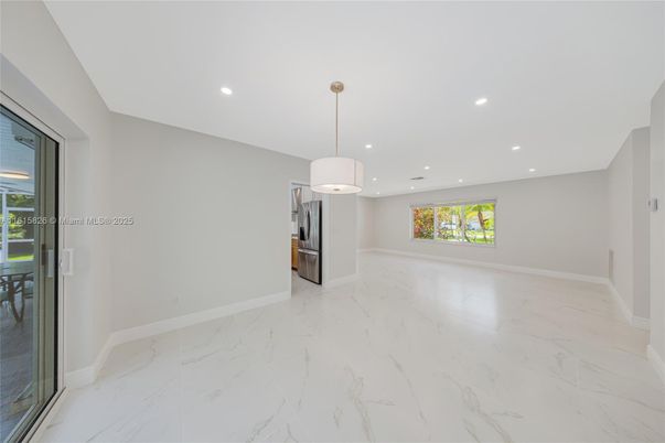 Empty room, Interior, Marble, Pendant Lights, Recessed Lighting